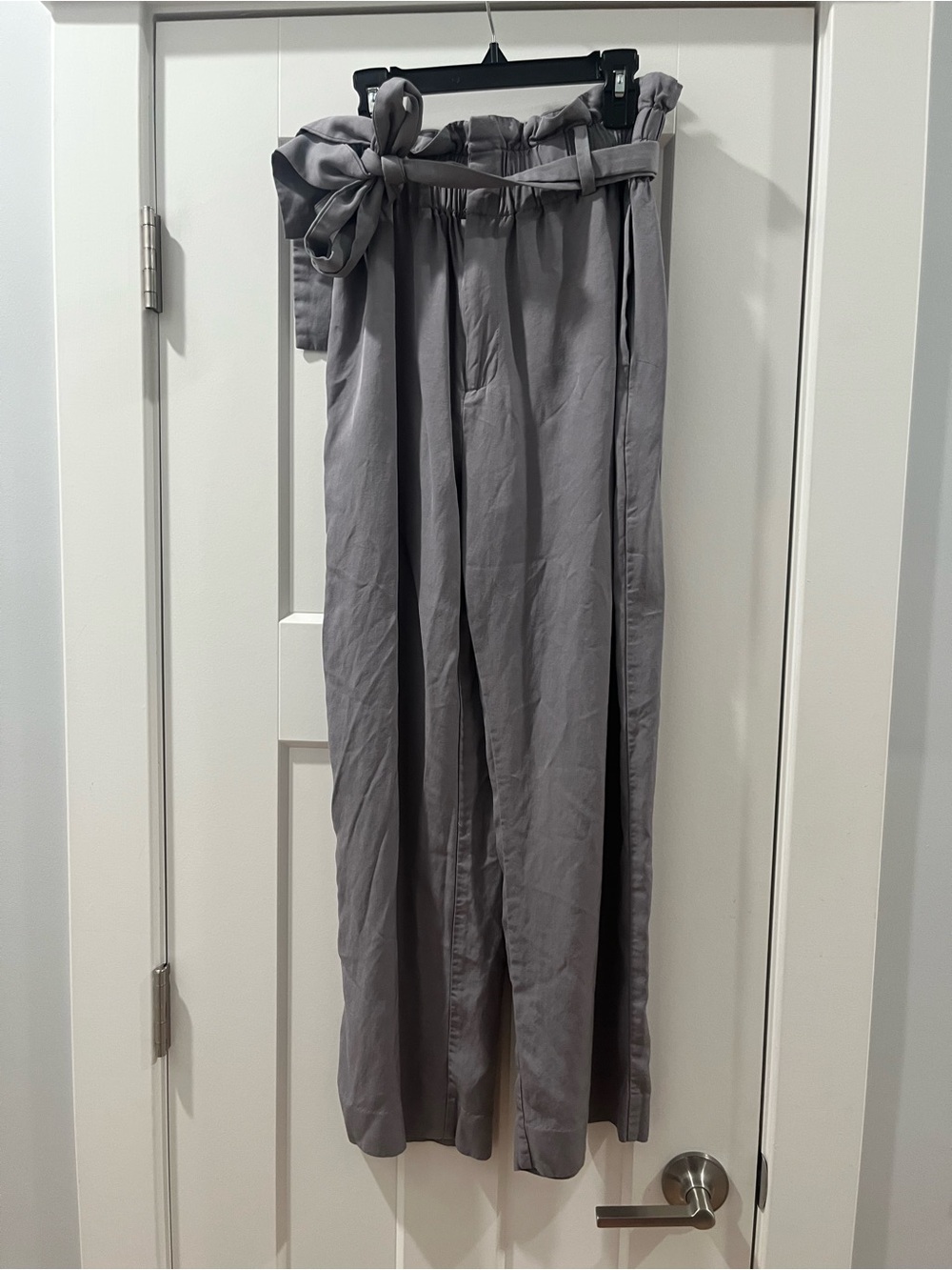 Point Sur J.Crew Size 2 Like New Gray Paperbag Waist Women's Trousers with Belt